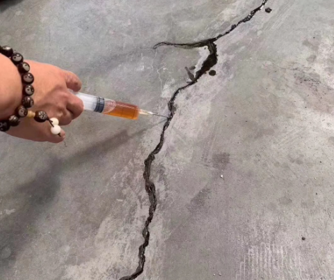 青岛混凝土裂缝修补技术详解​